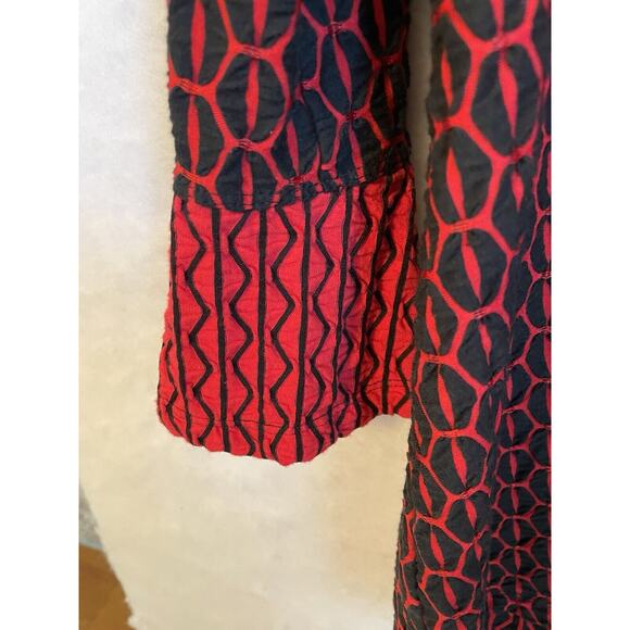 Ali Miles Size M‎ Red Black Woven Stretch Knit Bell Sleeve Stand Collar Jacket - Picture 8 of 10